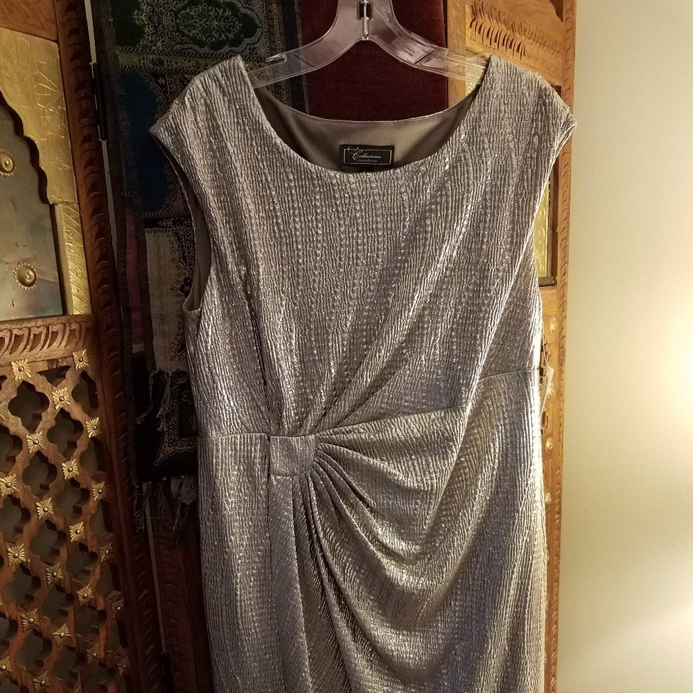 Cocktail dresss, w/faux wrap skirt